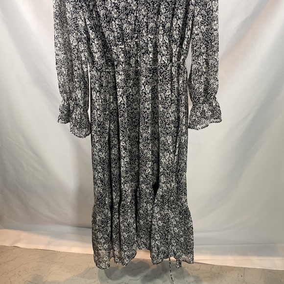 Banana Republic Dress - Picture 4 of 7